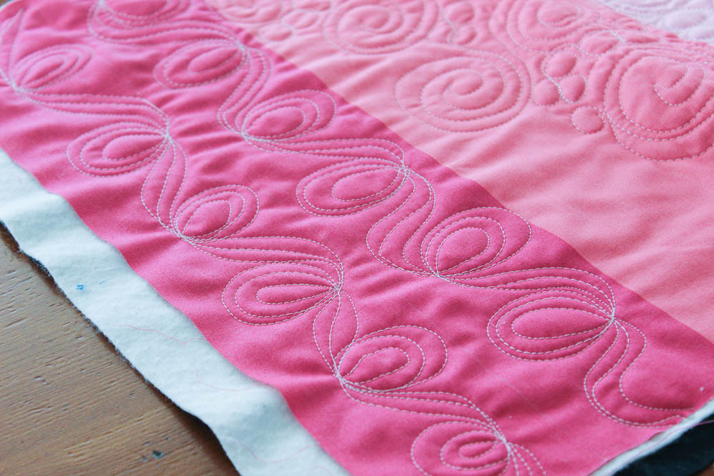 How to Free Motion Quilt Loops