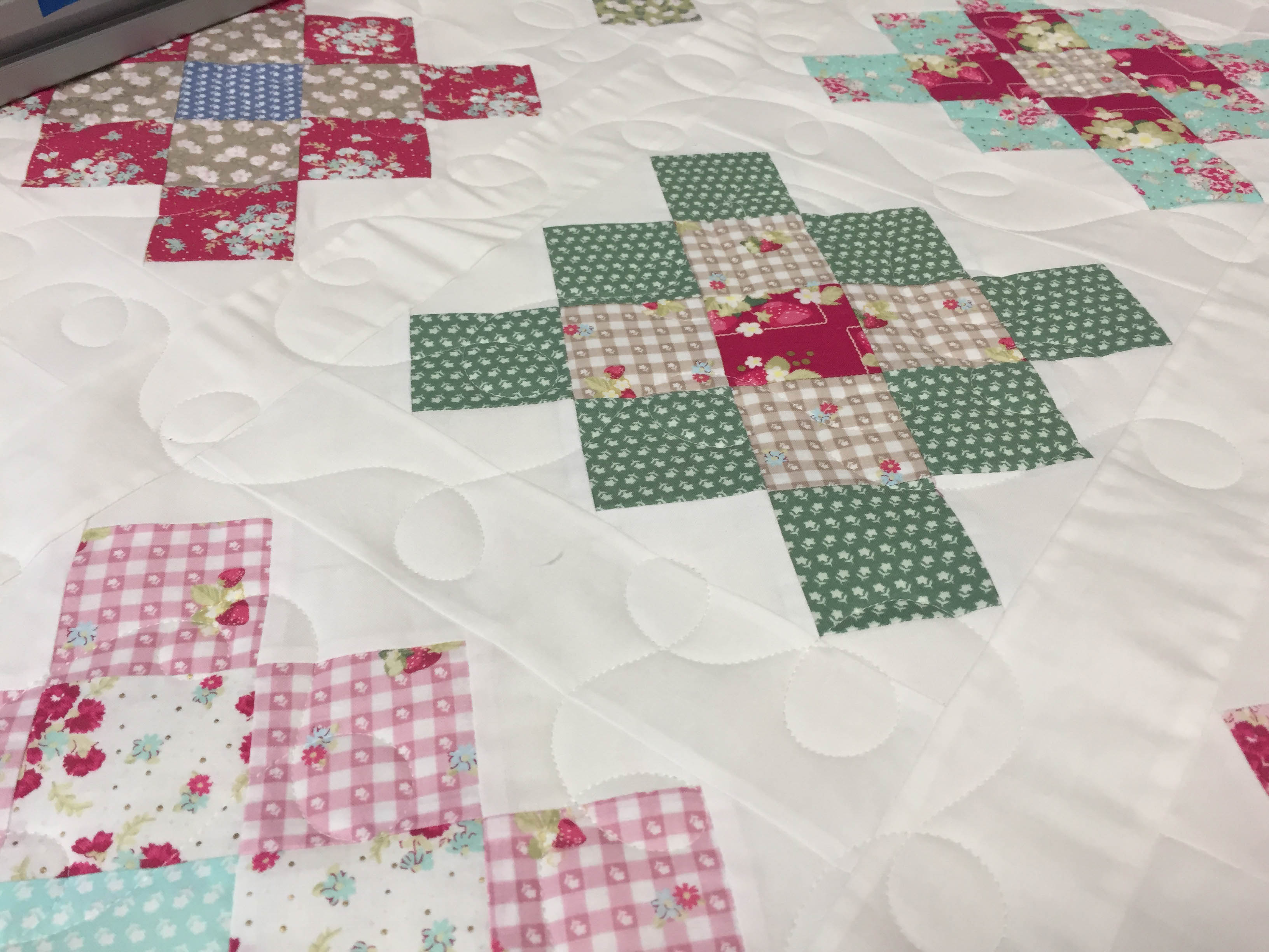 Loopy Meander quilting