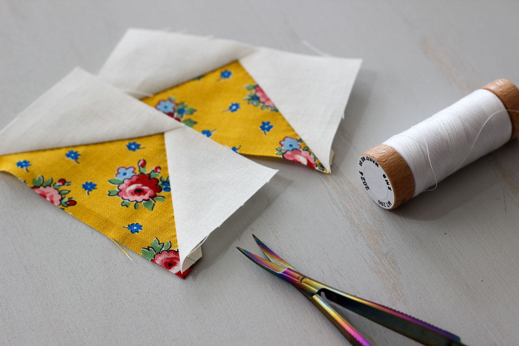 Hand Pieced QAL: Flying Geese Units