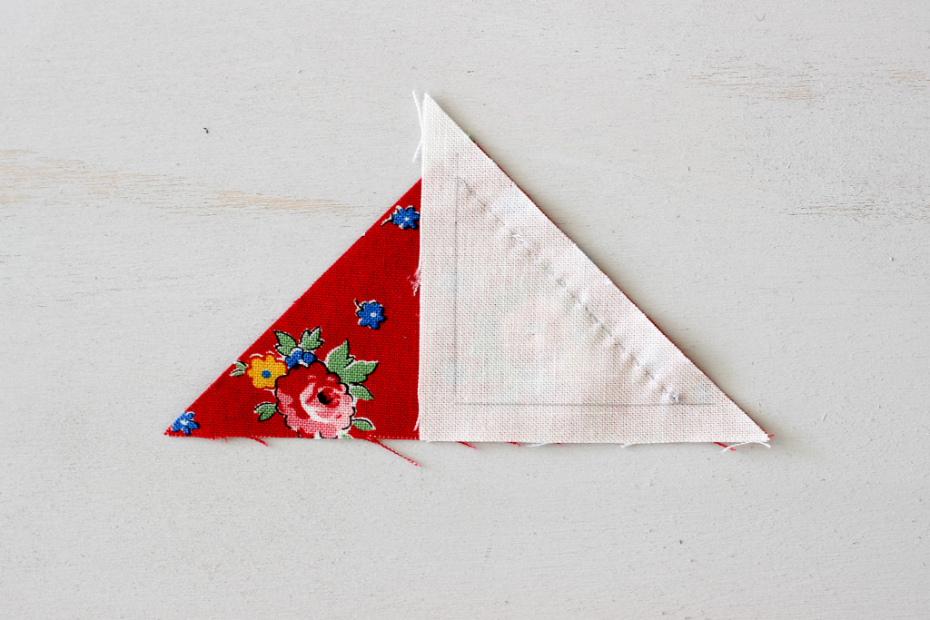 Hand Pieced QAL: Flying Geese